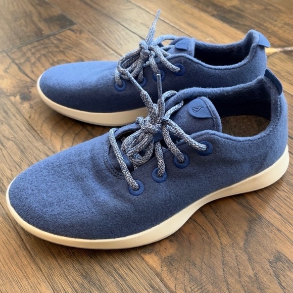 Allbirds Merino Wool Runners - Picture 3 of 6